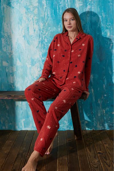 MEBA Women's Front Buttoned Pale Effect Tile Fleece Pajama Set -34