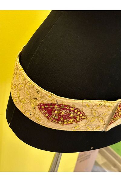 Gönülden Tasarım 90X8 CM ΙΝΔΙΚΟ ΥΦΑΣΜΑ ΕΘΝΙΚΟ ΚΕΝΤΗΤΟ ΑΥΘΕΝΤΙΚΗ ΖΩΝΗ ΜΕ ΚΑΤΑΣΚΕΥΗ