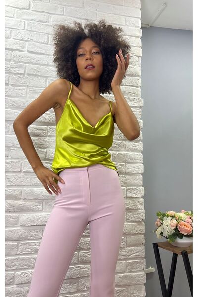 ROZALLİNİ Degaje Yaka Askılı Saten Bluz