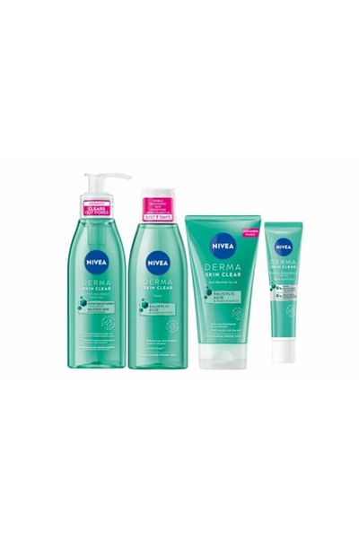 NIVEA Derma Skin Clear Night Exfoliator-Acne-Prone Skin Care Set 4 Pieces
