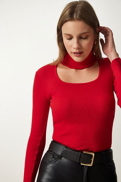 Happiness İstanbul Women's Red Cut Out Detailed Turtleneck Corded Knitted Blouse GT00228