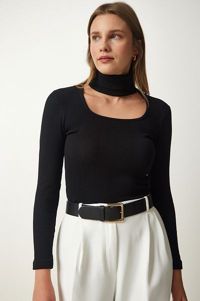 Happiness İstanbul Women's Black Cut Out Detailed Turtleneck Corded Knitted Blouse GT00228