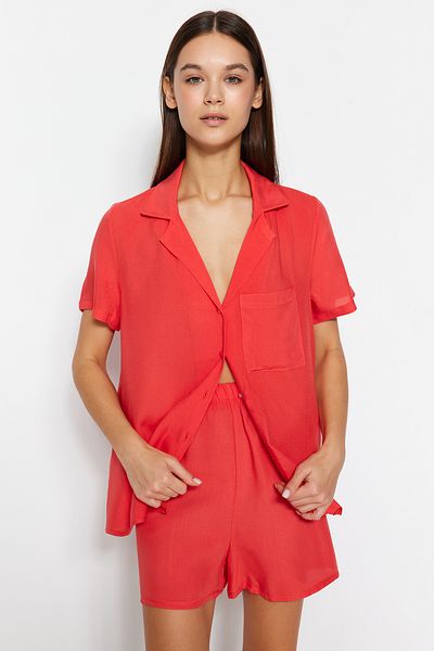Trendyol Collection Σετ πιτζάμες υφαντό λουλούδι ρόδι με σορτς βισκόζης THMSS19PT0004