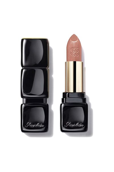 Guerlain KissKiss - أحمر الشفاه المعطر الممزوج بالفانيليا والبنفسج والفواكه الحمراء