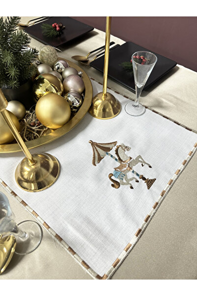 Peno Concept Yılbaşı Atlı Karınca Runner. Yeniyıl Dekorasyon Yılbaşı Masa Süs...