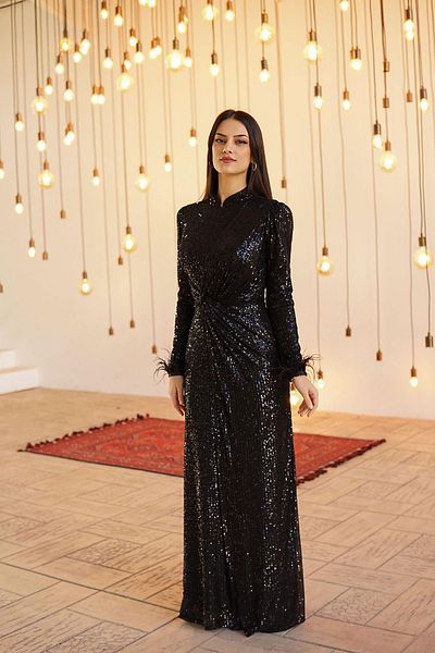 SpringStore Black Sleeves Feathered Sequined Hijab Evening Dress