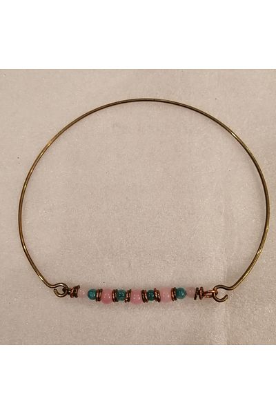 Butik Tülin طقم نسائي أصلي مصنوع يدويًا من حجر الكوارتز الطبيعي والعقيق الوردي والأرز الأزرق وقلادة وسوار وأقراط مكون من ثلاث قطع
