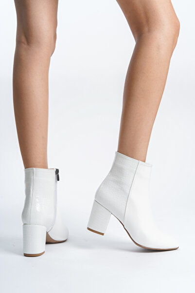 MASSOLE White Leather Thick Heeled Women's Boots with Patent Leather Detail Daily Stylish Comfortable New Season women's boots