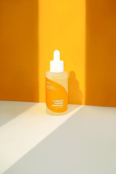 Isntree ISNTREE C-Niacin Toning Ampoule 50 ml - Concentrated toning serum