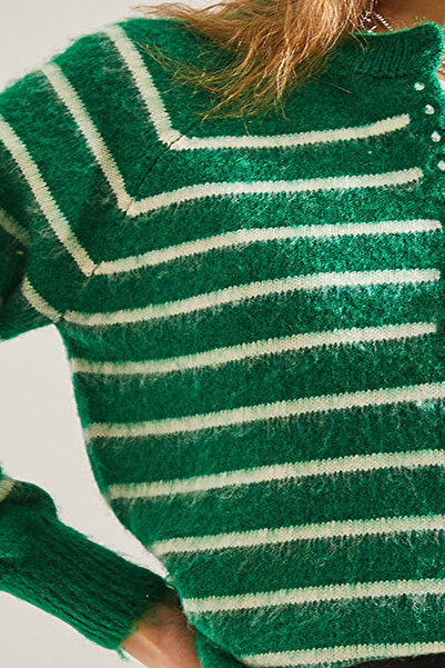 Bianco Lucci Women's Charmed Striped 11 Button Knitwear Sweater