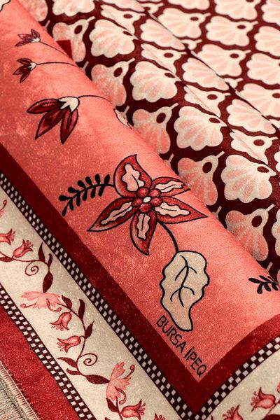 Bursa İpek Pomegranate Velvet Rug Prayer Rug