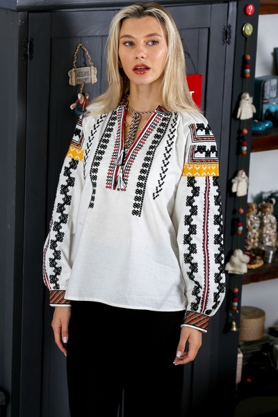 Chiccy Cream Colored Collar Balloon Sleeve Tie Collar and Sleeve Embroidery Woven Regular Fit Blouse