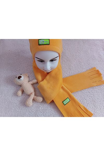 JABBER scarf beret suit