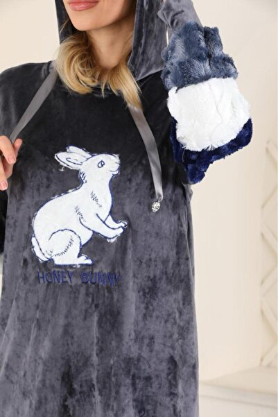 WestBound Women's SMOKED Rabbit Figured Honey Bunny Soft Velvet Pajama Set