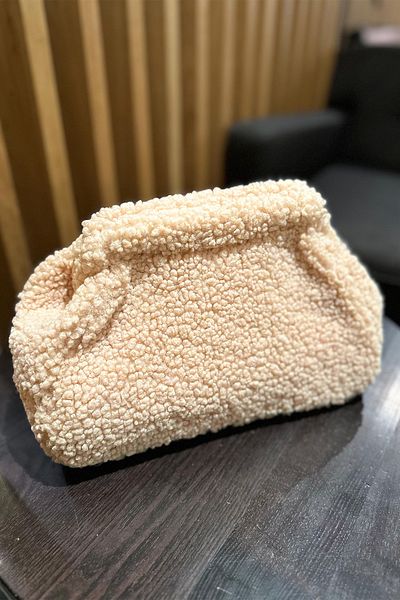 BAHELS Dámská béžová plyšová taška Teddy Clutch Portfolio