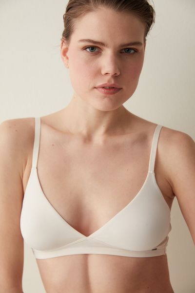 Anıl Women's Nude Colored Non-wired Front Opening Padding Bra - Trendyol