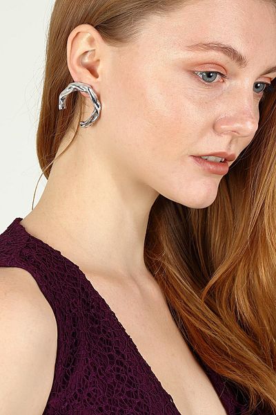 Duke Nickle Silver Color Earrings Rdpk5167