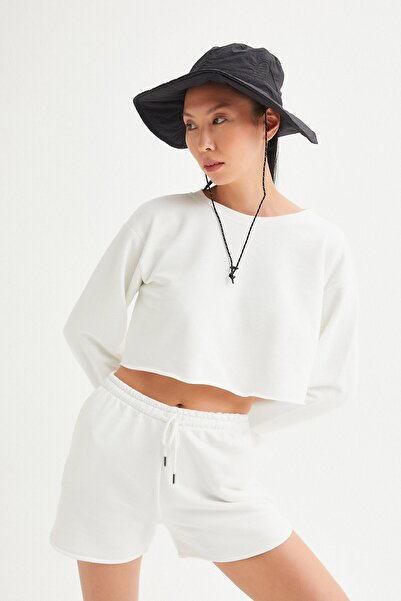 Açelya Okcu Жіночий білий комплект з двома нитками та шортами
