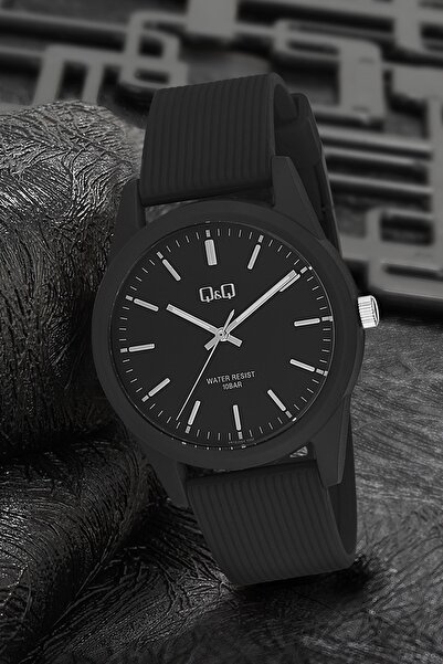 Q&Q ساعة يد للجنسين بسلك سيليكون مقاوم للماء Vs12j400y