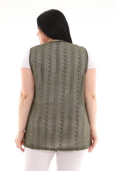Şahbaz Plus Size Buttoned Lace Vest