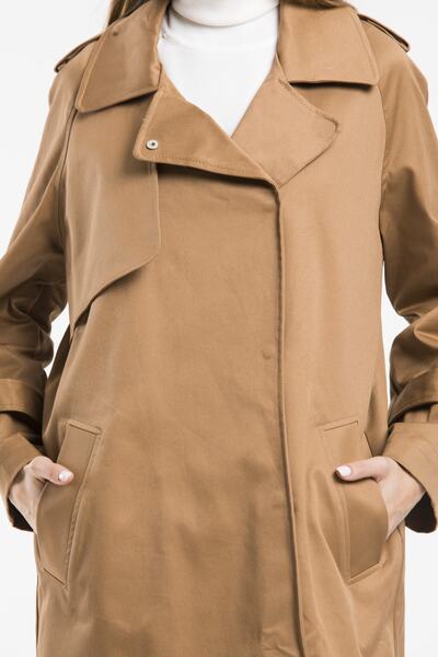 GÜLSEN SARIÇAM Kadın Midi Boy Oversize Çıtçıtlı Cepli Gabardin Kaban Kamel