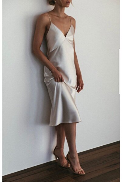 Dien Rochie din satin căptușită