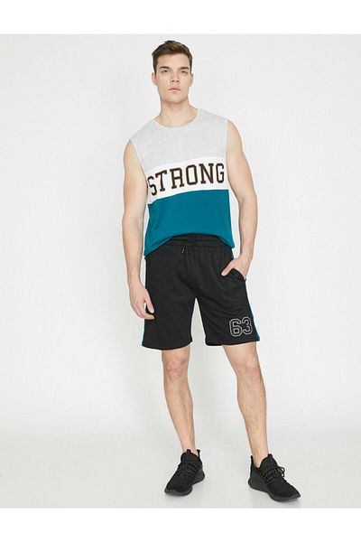 Koton Kurze Sporthose - Schwarz - Mittlerer Bund