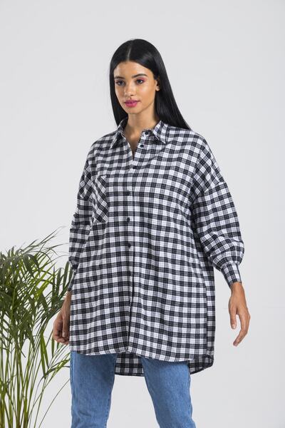 Büyük Beden Oversize Oduncu Midi Boy Cepli Gömlek Siyah Beyaz Kareli