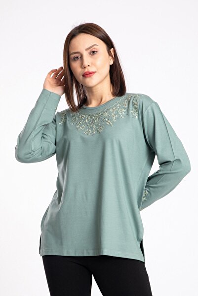 Nacar Anne Yaka Süslemeli Penye Bluz( Yaka Deseni Farklılık Gösterebilir )