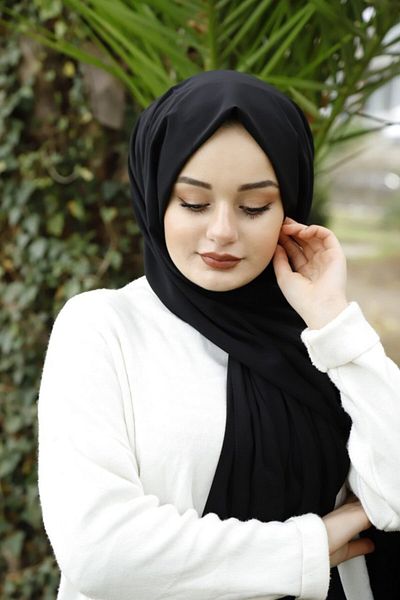 Eflatun Medina Silk Shawl-black