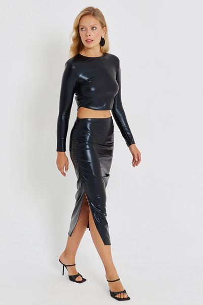 Cool & Sexy Women's Black Gathered Shiny Skirt Suit KED4046