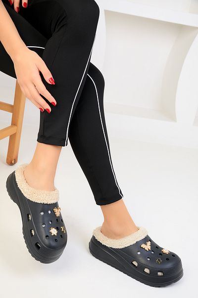 SOHO Black Women's Slippers 18683