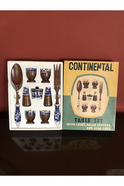 tayfuntufan antika koleksiyon 1970 ler Continental wood and ceramic breakfast set