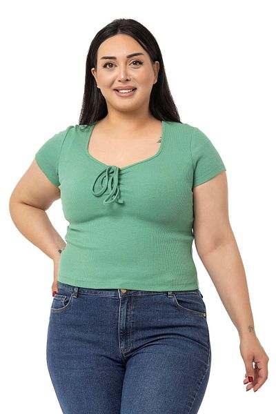 DISENTIS MODEST Plus Size Half Sleeve Camisole Green Body with Lacing Detail on the Chest