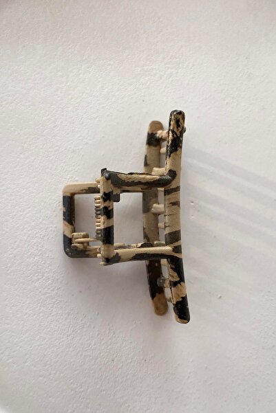 TAKIŞTIR Brown Leopard Patterned Latch Buckle