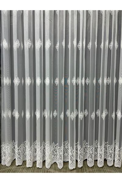 Cortibo Lisbon Spread Pattern 1 in 2 Sparse Pleated Tulle Curtain