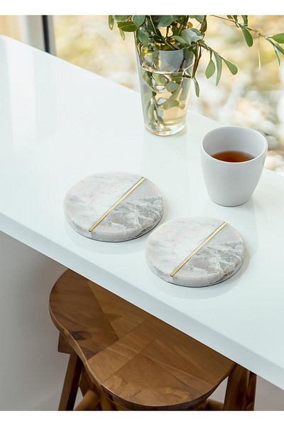 The Mia Nature Coasters Set of 2 BRK0120