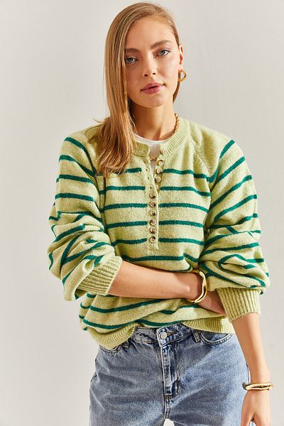 Bianco Lucci Women's Buttoned Collar Turtleneck Striped Knitwear Sweater