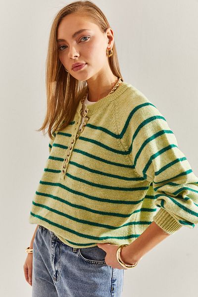 Bianco Lucci Women's Buttoned Collar Turtleneck Striped Knitwear Sweater