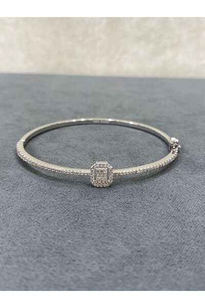 ARSLANTAŞ 1989 14 AYAR BEYAZ ALTIN BAGET TAŞLI KELEPÇE BİLEZİK