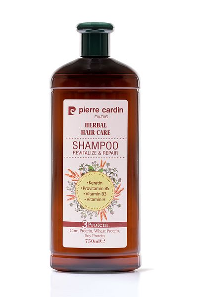 Pierre Cardin Herbal Repairing and Revitalizing Herbal Shampoo 750 ml