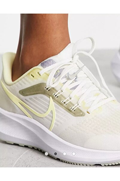 Nike Nıke Aır Zoom Pegasus 39 Kadın Yol Koşu Antreman Ayakkabı