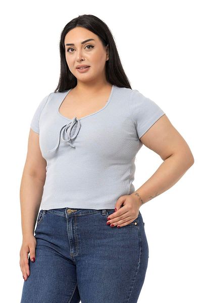 DISENTIS MODEST Plus Size Half Sleeve Camisole Gray Body with Lace Detail on the Chest