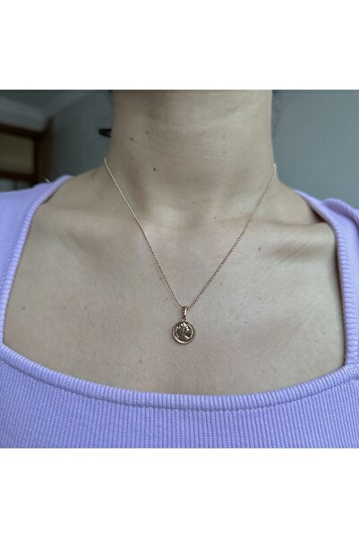 leargia قلادة ريجينا