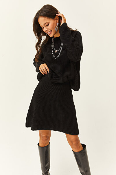 Olalook Női fekete felső pulóver alsó mini kiszélesedő szoknya kötöttáru öltöny TKM-19000248