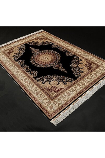 Halıcızade El Dokuma Siyah Madalyon Desenli Halı