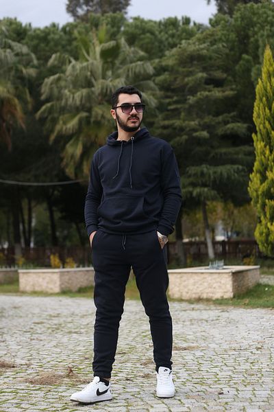 han elegant Ανδρική φόρμα με φλις χειμερινή τσέπη καγκουρό εσωτερικά και ελαστικό ποδιών με κουκούλα