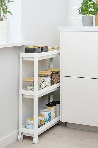 GİLLİ STORE 3-степенен тънък рафт на колела Бял органайзер за баня Кухненски рафт Сервизна маса 1 брой