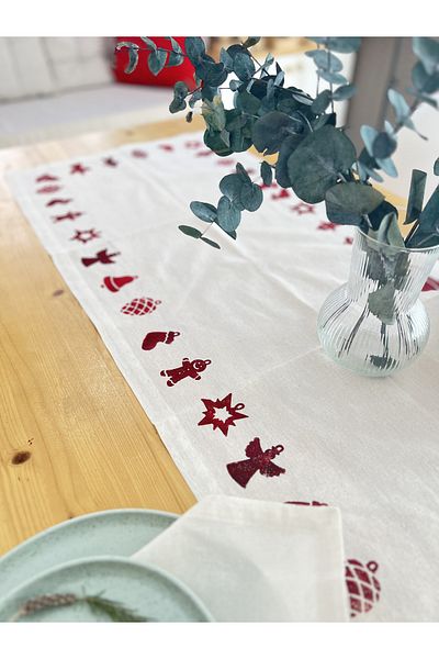 Allegorie.Co New Year's Special Tree Print Handmade Runner
