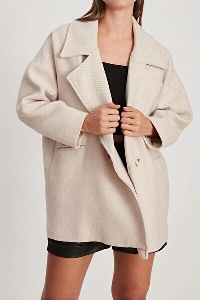 Fast Perry Каменно кремаво палто с рибена опашка, стандартна кройка, късо